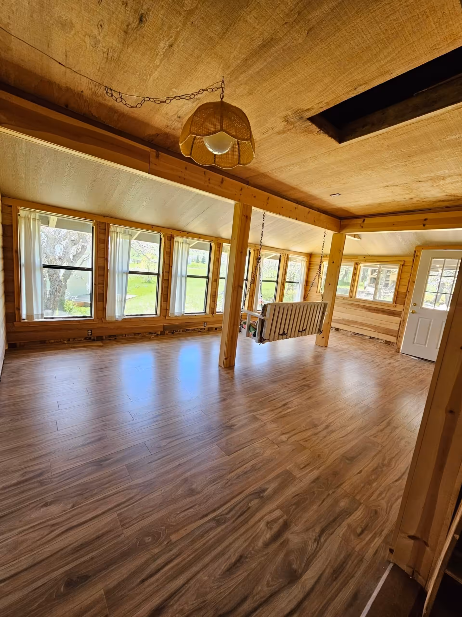 New Flooring & Subfloor Installation